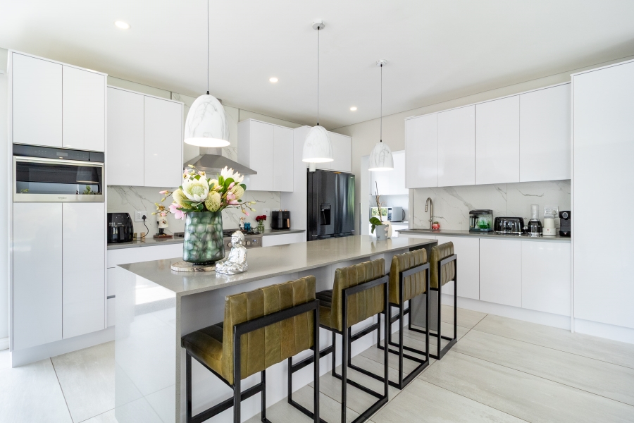 3 Bedroom Property for Sale in Valley Area Western Cape